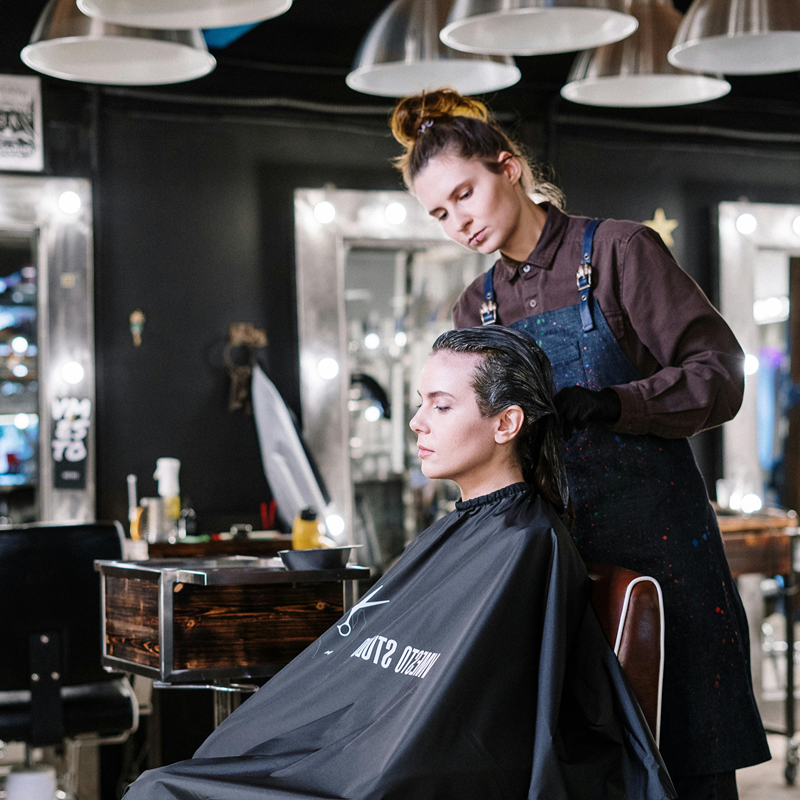 Mary – Master Colorist & Educator